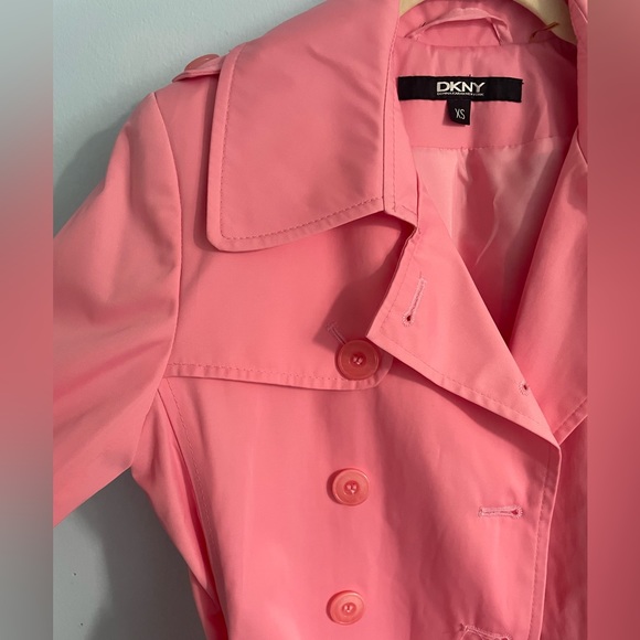 Beautiful Barbie Pink DKNY Trench coat in XS - Picture 3 of 12